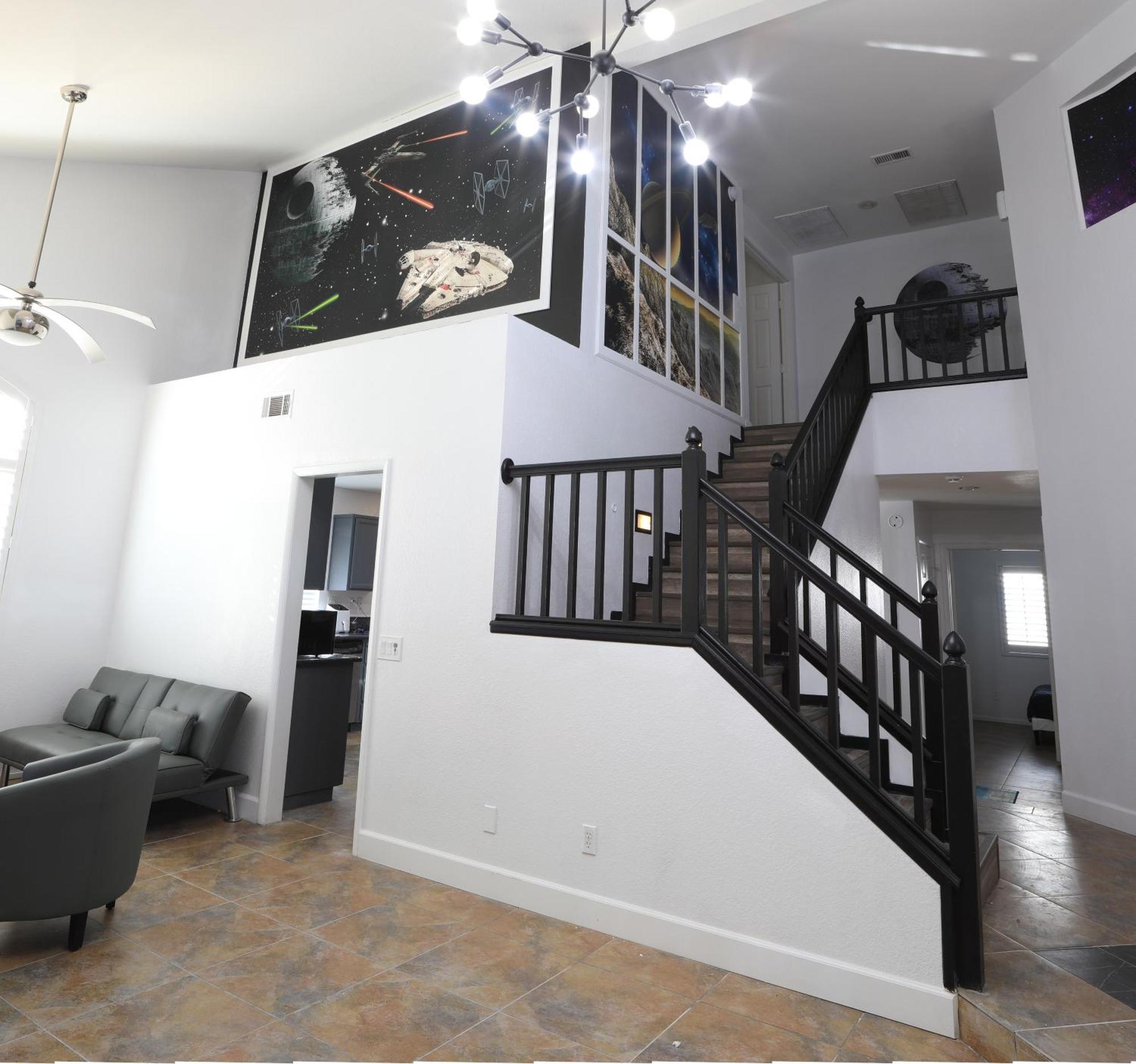Comfy Expansive Home - Near The Strip - Heated Pool Las Vegas Exterior photo